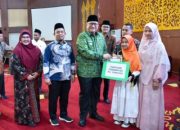 Pj Wali Kota Padang Hadiri Wisuda Tahfidz Quran Sekolah Alam Ar-Royyan Angkatan VIII