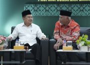 Gubernur Mahyeldi Dampingi Ketua DMI M. Jusuf Kalla dalam Gelaran Tabligh Akbar dan Seminar Menyambut Ramadhan di UNP