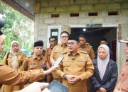 Melayat ke Rumah Almarhumah Cinta, Bupati Imbau Generasi Muda Jaga Etika Dalam Bergaul