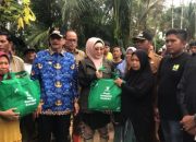 Lisda Hendrajoni Bersama Bupati Pesisir Selatan Tinjau Lokasi Terdampak Banjir di Pelangai Gadang