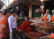 Wali Kota Zulmaeta Kunjungi Pasar Ibuh, Harga Kebutuhan Pokok Masih Relatif Stabil 