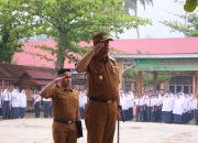 Jadi Pembina Upacara di SMPN 8 Payakumbuh, Wawako Elzadaswarman Ingatkan Pola Hidup Bersih dan Sehat 