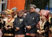 Bupati dan Wabup Tanah Datar Ikuti Prosesi Adat “Datang Dianta, Pai Balapeh”