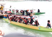 Pantai Carocok Bergelora, Selaju Sampan Ramaikan Festival Langkisau 2025