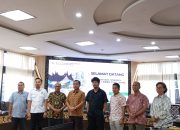 Tim Pakar DPRD Sumbar HM Nurnas Paparkan Tata Cara Penyusunan LKPJ pada Pansus DPRD Jambi