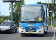 Hari Pendidikan Nasional, Pelajar Naik Trans Padang Hanya Bayar 2 Rupiah