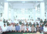 Hadiri Pengajian MTI Lubuk Buaya, Wali Kota Fadly Amran Apresiasi Pembangunan Karakter Generasi Bangsa