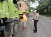 Satlantas Polres Dharmasraya Tertibkan Truk ODOL, Tilang dan Amankan Truk yang Pelanggar