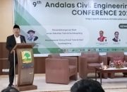 Buka Conference Andalas Civil Engineering 2025, Dekan FT Unand Prof Is Prima Nanda Kemukakan AI Bermanfaat Kurangi Resiko Bencana
