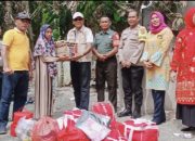 Dinsos Kota Pekanbaru Salurkan Bantuan Korban Kebakaran di Kelurahan Air Dingin