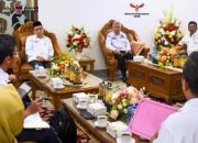 Setiap Malam Minggu, Pemko Suguhkan Pergelaran Seni di Pantai Padang