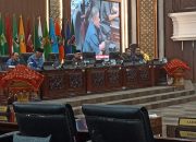 Rapat Paripurna Jawaban Gubernur Atas Pandangan Umum Ranperda Pertanggungjawaban APBD Tahun 2024