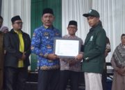 Mengharukan! Mulia Putra Fajri Dapat Beasiswa Penuh dari Universitas Mohammad Natsir Bukittinggi 
