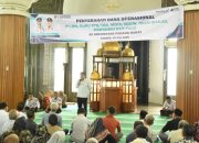 Bantu Pelayanan Sosial Kemasyarakatan, Wawako Serahkan Dana Rp625 Juta di Kecamatan Padang Barat