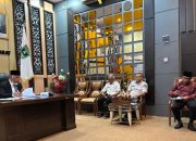 Gubernur Sumbar Lulus Sidang Tesis S2 di UniSHAMS Malaysia