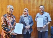 Mediator Mona Sisca Berhasil Damaikan Sengketa Informasi Antara Warga dan Pemkab Pasbar
