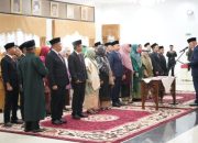 Lantik 25 Pejabat Manajerial, Gubernur Mahyeldi Tegaskan Komitmen Pelayanan Publik