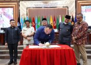 Lewat Sidang Paripurna, DPRD Sumbar Tetapkan Perubahan KUA-PPAS Tahun 2025