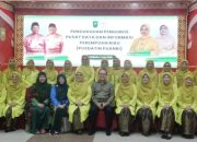Pengurus Pusdatin Puan Riau Dikukuhkan, Ulas Data Informasi Perempuan Riau Melalui Buku