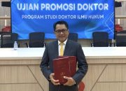 Bupati dari “Nagari Para Ajo” Itu Raih Cum Laude Doktor Ilmu Hukum Trisakti