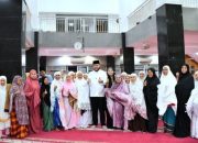 Wali Kota Padang Fadly Amran Subuh Mubarokah di Masjid Quwwatul Ummah, Sosialisasikan Smart Surau 