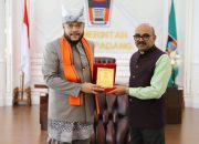 Wali Kota Padang Fadly Amran Terima Audensi Konsulat Jenderal India Mr. Ravi Shanker Goel