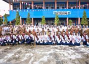 Jadi Pembina Upacara di SMP Pertiwi 2 Padang, Wawako Maigus Nasir Bagikan Tiga Kiat Sukses 