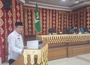 Wali Kota Payakumbuh Zulmaeta Senampaikan Jawaban atas Pandangan Umum Fraksi-fraksi DPRD