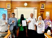 Sukses Pertahankan Tesis, Sisca Oktri Santi Jadi Lulusan Magister Linguistik FIB Unand