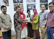 Diskusi Buku, Spirit Perjuangan Sitti Manggopoh Patut Terus Diwariskan Pada Generasi Muda Indonesia