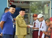 Wawako Maigus Bangga, 137 Anak Karyawan Perumda Air Minum Raih Beasiswa