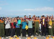 Aksi Bersih Pantai Padang Warnai World Cleanup Day 2025, Dihadiri Wawako Maigus Nasir 