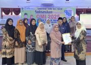 Seprida Resmi Dikukuhkan sebagai Ketua DWP MAN 2 Kota Padang