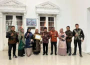 Padang Peringkat 1 Anugerah KIP Sumbar 2025, Wawako Maigus Nasir Dianugerahi Achievement Motivation Person