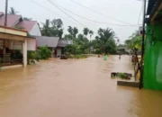 Banjir Landa Kota Padang, Sekolah Diliburkan, Siswa Belajar Secara Daring dari Rumah