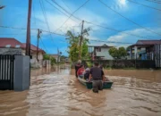 Duka di Padang: 31.845 Jiwa Terdampak Banjir, 8 Meninggal Dunia