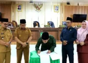 DPRD Sepakati Ranperda APBD Tahun Anggaran 2026, Bupati Welly Suhery Sampaikan Apresiasi
