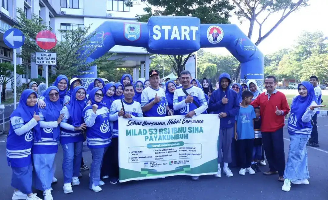 Ribuan Peserta Ikuti Jalan Sehat HKN ke-61 Tahun 2025 di Kota Payakumbuh - Pilarbangsanews.id