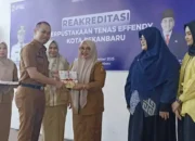Menuju Akreditasi Unggul, Perpustakaan Tenas Effendy Pekanbaru Dinilai Asesor Nasional