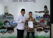 Wako Payakumbuh Zulmaeta Apresiasi Arik Alfiki dan Aditia Alfiki Berprestasi Tingkat Dunia