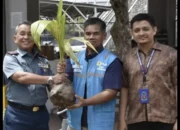 Dankodaeral II Terima Bantuan 1.000 Bibit Kelapa Hibrida dari PLN Induk Wilayah Sumbar