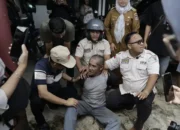 Evi Yandri dan YPJI Selesaikan Keresahan Warga Nanggalo dengan Jemput ODGJ