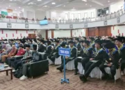 Gubernur Sumbar Hadiri Penyerahan Ijazah, Dekan FT Unand Lepas 108 Lulusan
