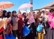 GOW Kota Padang Peduli Banjir, Berkeliling Titik Bencana Antarkan Bantuan