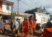 Pemko Padang Goro Bersihkan SMA N 9 Padang dan Jalan Irigasi Kecamatan Pauh