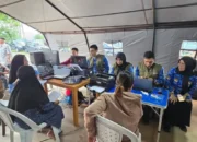 Disdukcapil Kota Padang Berikan Pelayanan Adminduk di Huntara Lubuk Buaya