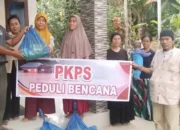 PKPS Peduli Banjir Bandang Serahkan Santunan Duka dan Paket Sembako