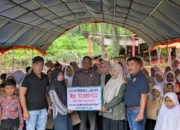 Aprinaldi Terima Donasi Rp30 Juta dari Puskoppas Jaya untuk Bangun Kelas Darurat SD 05 Batang Anai