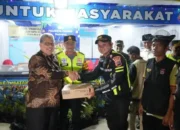 Jaga Kondusivitas Nataru, Muhidi Apresiasi Petugas dan Serahkan Bantuan