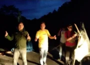 Tim AJO Pasbar Tinjau Langsung Jalan Simpang Empat–Talu, Pasang Rambu Darurat di Titik Rawan